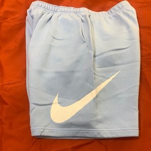 Nike size 3xl shorts